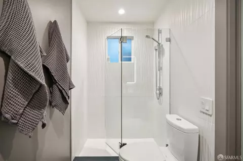 Bath - 121 Lower Ter, San Francisco, CA 94114 photo 3 of 3