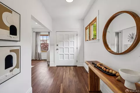 Entry Way - 225 Ashton Ave, San Francisco, CA 94112 photo 2 of 6