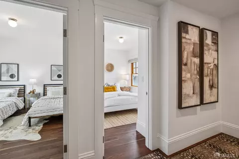 Entry Way - 225 Ashton Ave, San Francisco, CA 94112 photo 4 of 6