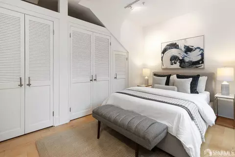 Bedroom - 15 Lucerne St #B, San Francisco, CA 94103 photo 5 of 7