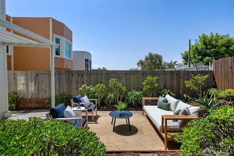 Exterior - 535 40th Ave, San Francisco, CA 94121 photo 4 of 4