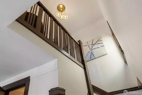 Entry Way - 535 40th Ave, San Francisco, CA 94121 photo 4 of 7