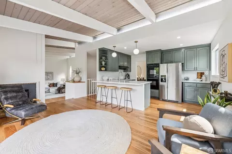 Kitchen - 36 Turquoise Way, San Francisco, CA 94131 photo 2 of 4