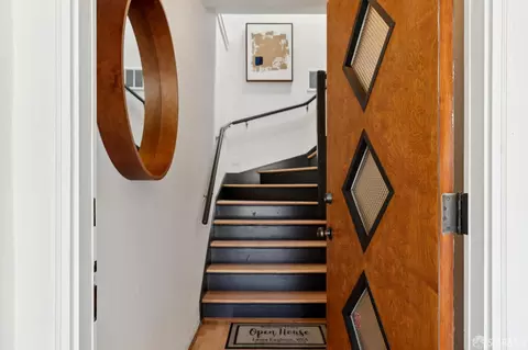 Entry Way - 834 Congo St, San Francisco, CA 94131 photo 2 of 6