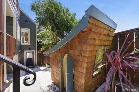 Exterior - 38 Lippard Ave, San Francisco, CA 94131 photo 16 of 22