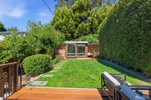 Exterior - 38 Lippard Ave, San Francisco, CA 94131 photo 5 of 22