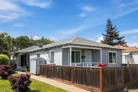 451 N Rollins Rd, Burlingame, CA 94010