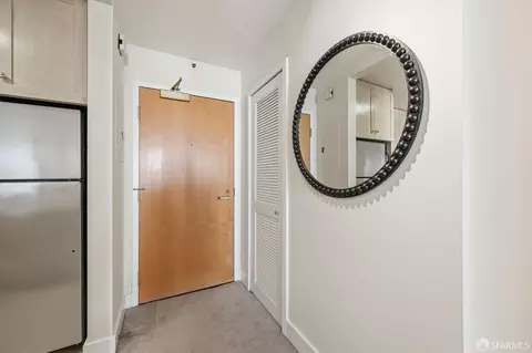 Entry Way - 1650 Jackson St #302, San Francisco, CA 94109 photo 3 of 4