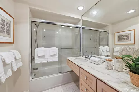 Bath - 1650 Jackson St #302, San Francisco, CA 94109 photo 1 of 2