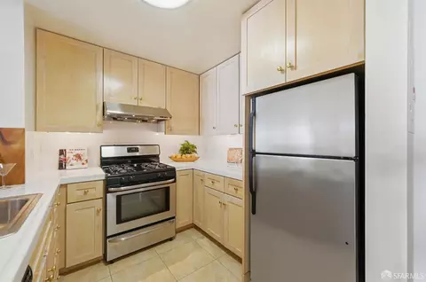 Kitchen - 1650 Jackson St #302, San Francisco, CA 94109 photo 3 of 5