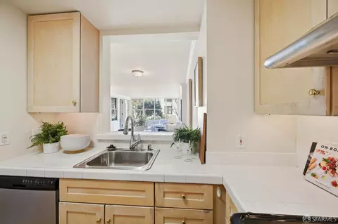 Kitchen - 1650 Jackson St #302, San Francisco, CA 94109 photo 5 of 5