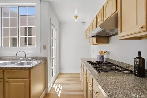 Kitchen - 1443 30th Ave, San Francisco, CA 94122 photo 3 of 6