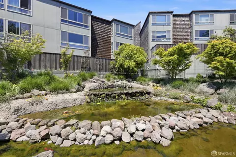 255 Red Rock Way #202H, San Francisco, CA 94131