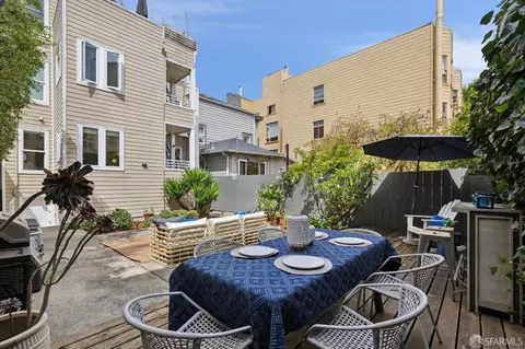 Exterior - 2918 Van Ness St #1, San Francisco, CA 94109 photo 7 of 9
