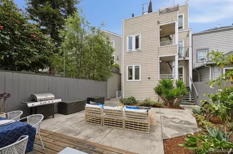 Exterior - 2918 Van Ness St #1, San Francisco, CA 94109 photo 9 of 9