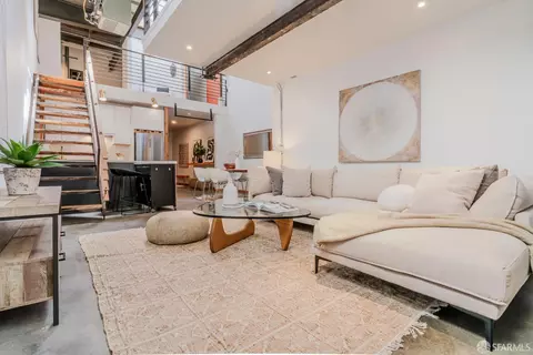 2323 Magnolia St #6, Oakland, CA 94607