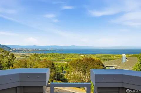 153 Golden Eagle Ln, Brisbane, CA 94005