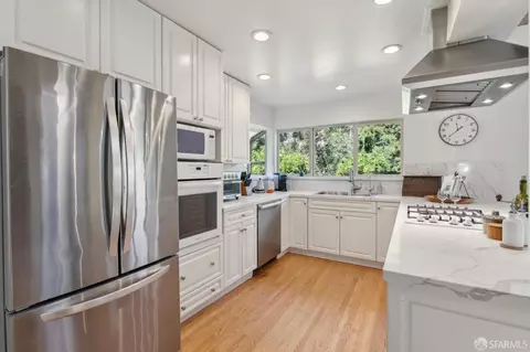 1639 Toledo Ct, Pacifica, CA 94044 photo 5