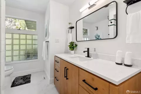 1639 Toledo Ct, Pacifica, CA 94044 photo 17