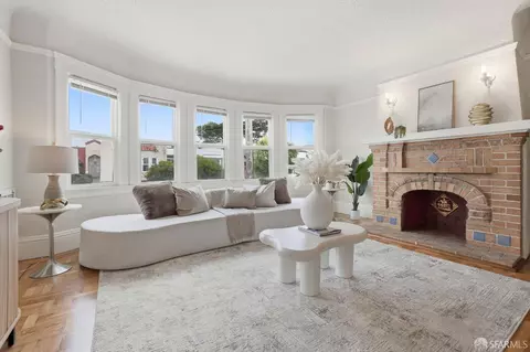 Living - 1459 45th Ave, San Francisco, CA 94122 photo 1 of 4