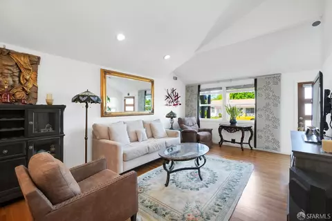 Living - 1550 5th St, Concord, CA 94519 photo 3 of 5