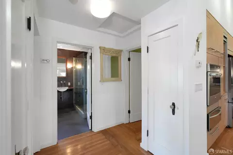 Entry Way - 1550 5th St, Concord, CA 94519 photo 3 of 4