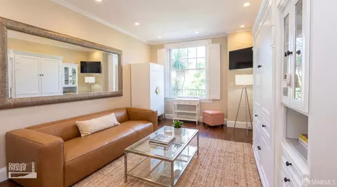 1201 California St #206, San Francisco, CA 94131
