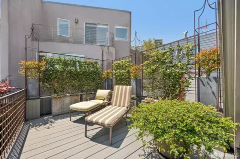 Exterior - 4789 19th St, San Francisco, CA 94114 photo 10 of 14