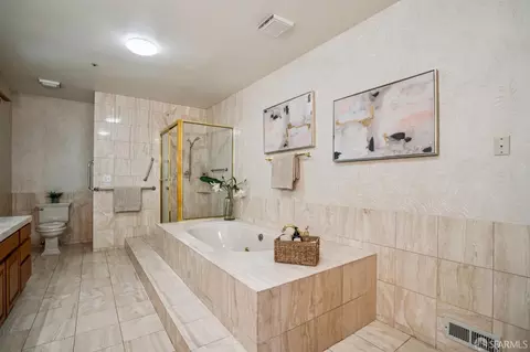 Bath - 25 Via Canon, Millbrae, CA 94030 photo 1 of 2