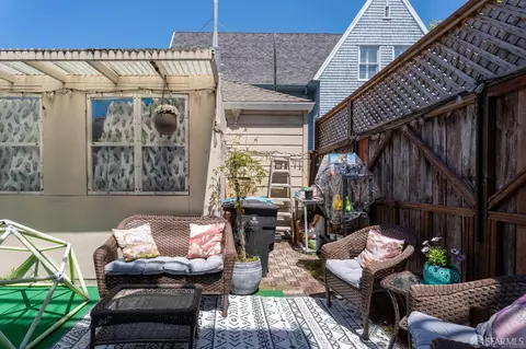 Exterior - 1358 Clement St, San Francisco, CA 94118 photo 9 of 14