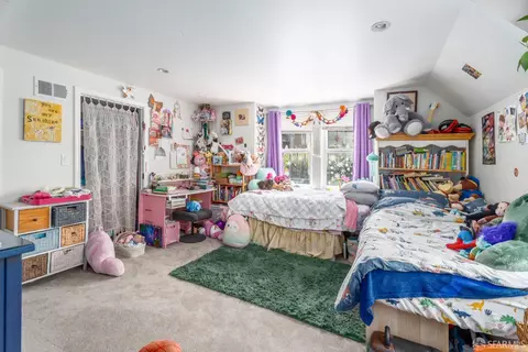 Bedroom - 1358 Clement St, San Francisco, CA 94118 photo 8 of 9