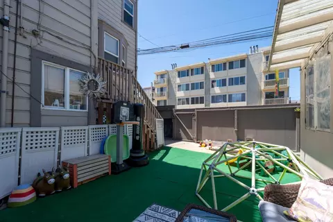 Exterior - 1358 Clement St, San Francisco, CA 94118 photo 10 of 14
