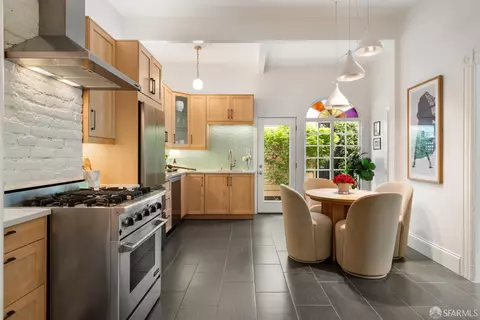 Kitchen - 249 Coleridge St, San Francisco, CA 94110 photo 2 of 4