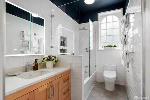 Bath - 249 Coleridge St, San Francisco, CA 94110 photo 1 of 3