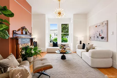 Living - 249 Coleridge St, San Francisco, CA 94110 photo 3 of 4