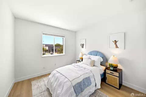 Bedroom - 117 Concord Cir, Mountain View, CA 94040 photo 7 of 8