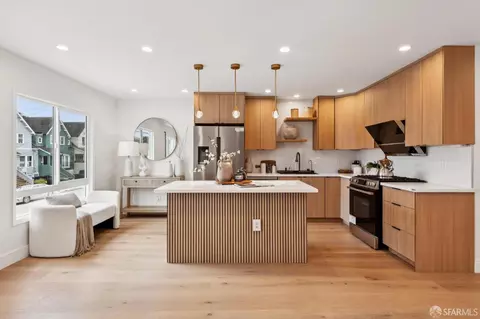 Kitchen - 1339 46th Ave, San Francisco, CA 94122 photo 8 of 9