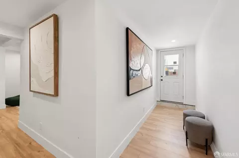 Entry Way - 1339 46th Ave, San Francisco, CA 94122 photo 3 of 3