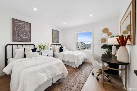 Bedroom - 1339 46th Ave, San Francisco, CA 94122 photo 1 of 11