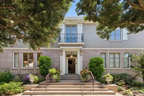 49 Sea Cliff Ave, San Francisco, CA 94121