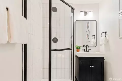 Bath - 281 Castro St, San Francisco, CA 94114 photo 10 of 12