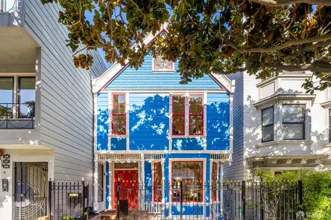 Exterior - 281 Castro St, San Francisco, CA 94114 photo 1 of 9