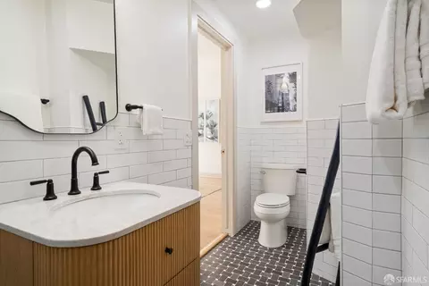 Bath - 281 Castro St, San Francisco, CA 94114 photo 2 of 12