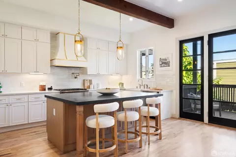 Kitchen - 281 Castro St, San Francisco, CA 94114 photo 2 of 10
