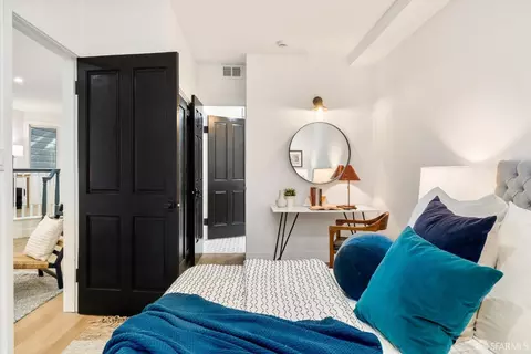 Bedroom - 281 Castro St, San Francisco, CA 94114 photo 16 of 16