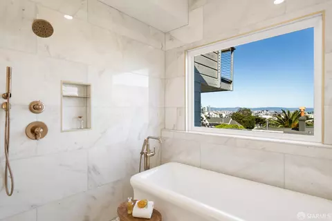 Bath - 281 Castro St, San Francisco, CA 94114 photo 7 of 12