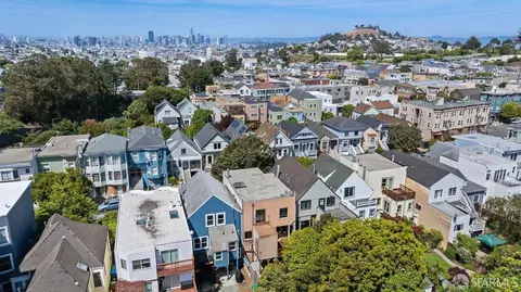View/Area - 54 Richland Ave, San Francisco, CA 94110 photo 6 of 8