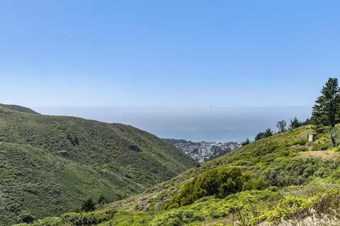 View/Area - 727 Lockhaven Dr, Pacifica, CA 94044 photo 3 of 11