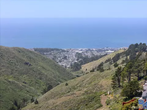 View/Area - 727 Lockhaven Dr, Pacifica, CA 94044 photo 3 of 11