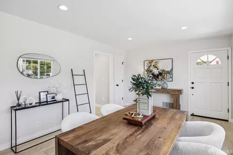 Dining - 727 Lockhaven Dr, Pacifica, CA 94044 photo 4 of 4